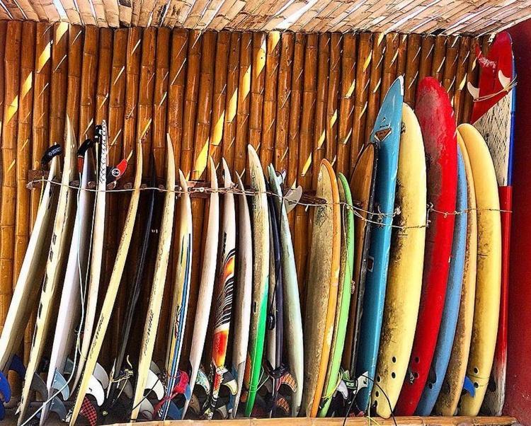 Surf House Chicama Hotel Puerto Chicama Ngoại thất bức ảnh