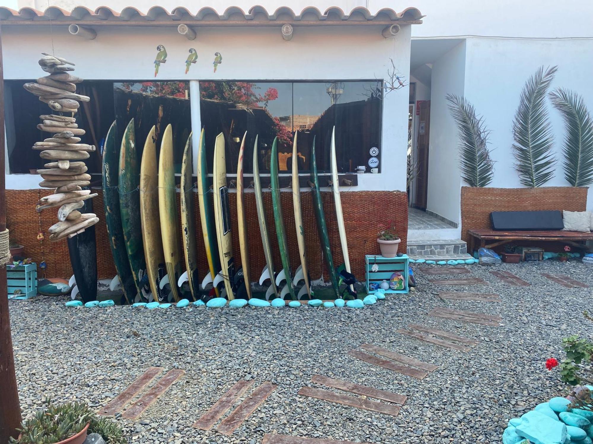 Surf House Chicama Hotel Puerto Chicama Ngoại thất bức ảnh