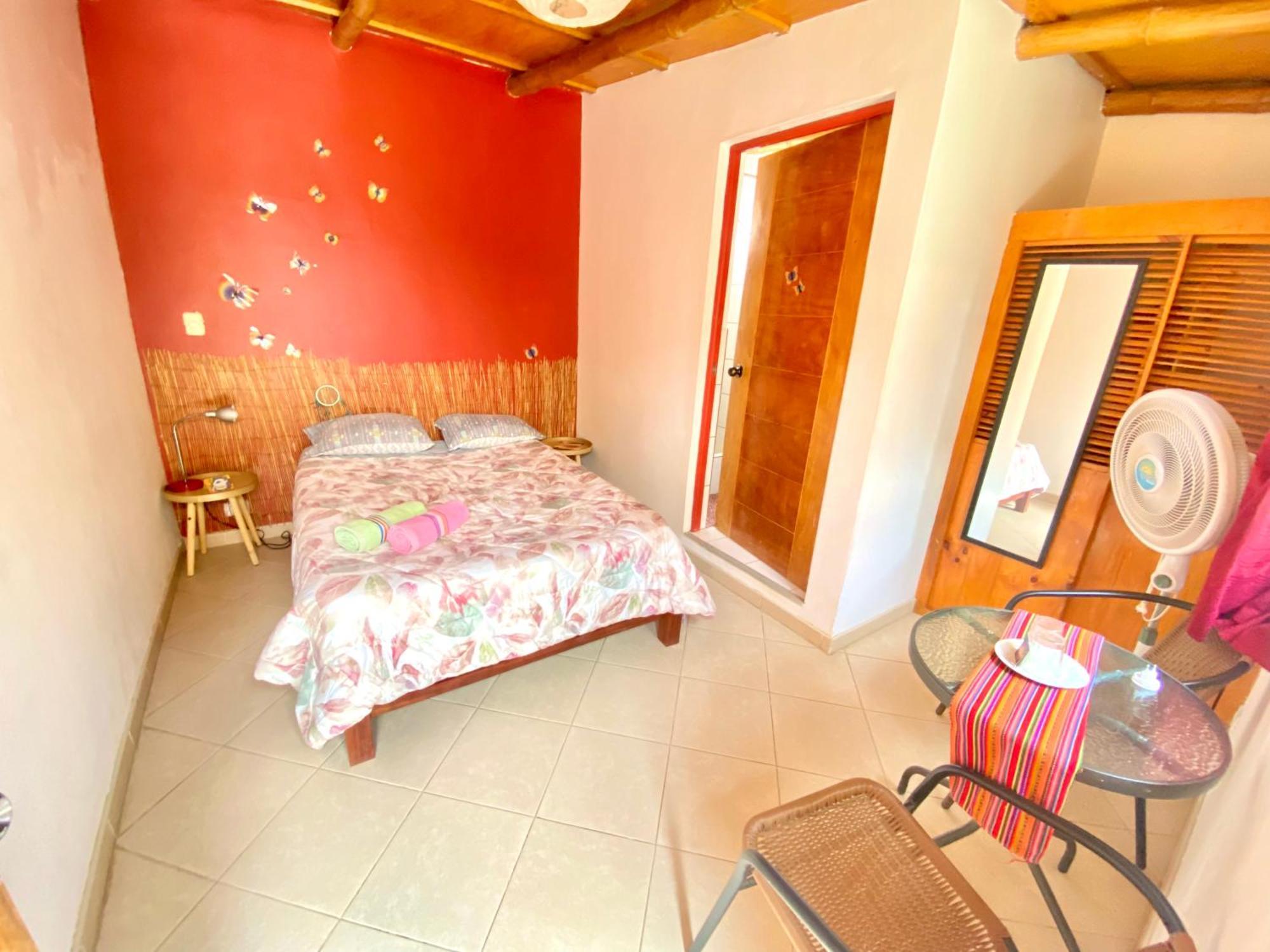 Surf House Chicama Hotel Puerto Chicama Ngoại thất bức ảnh
